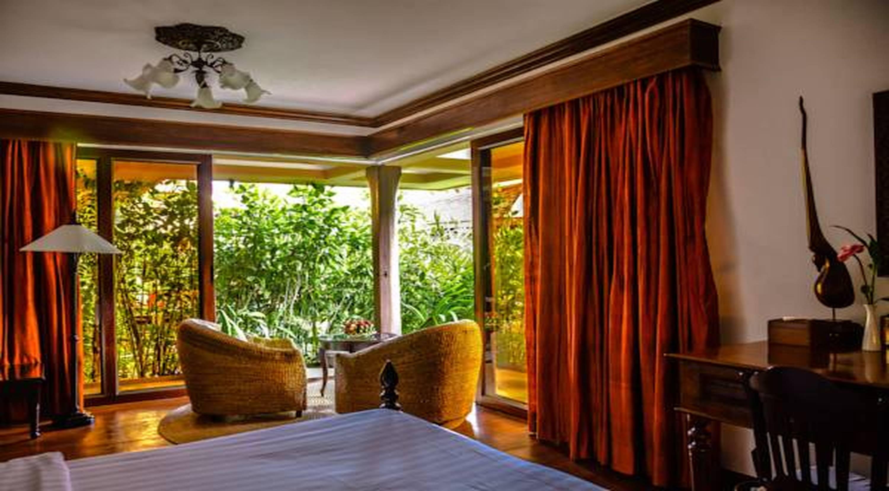 Hotel Angkor Village - Small Luxury Of The World 5*