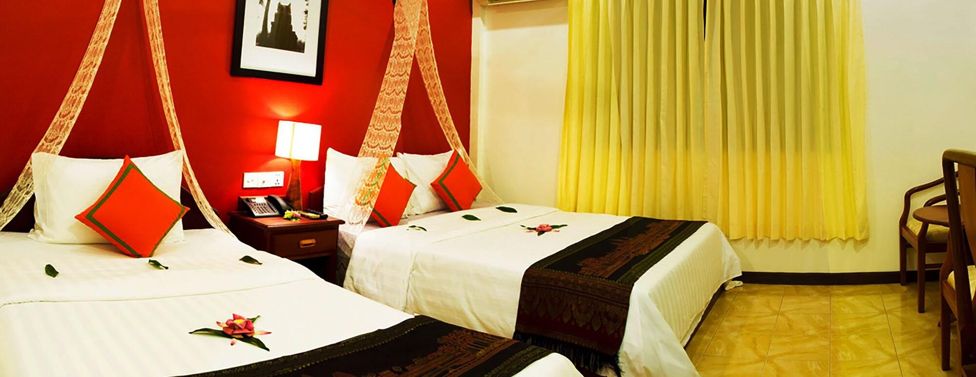 Banyan Leaf 3*