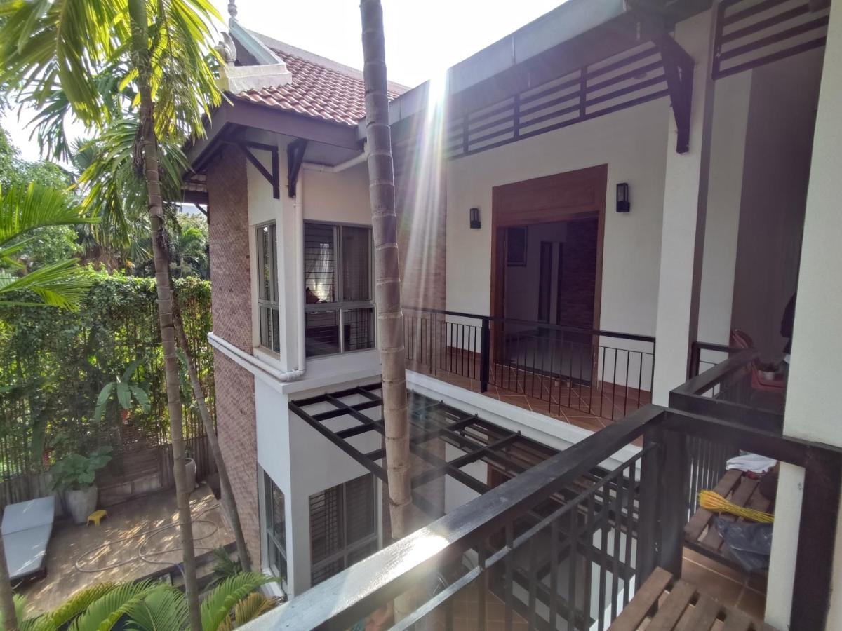 Hotel River And 4*