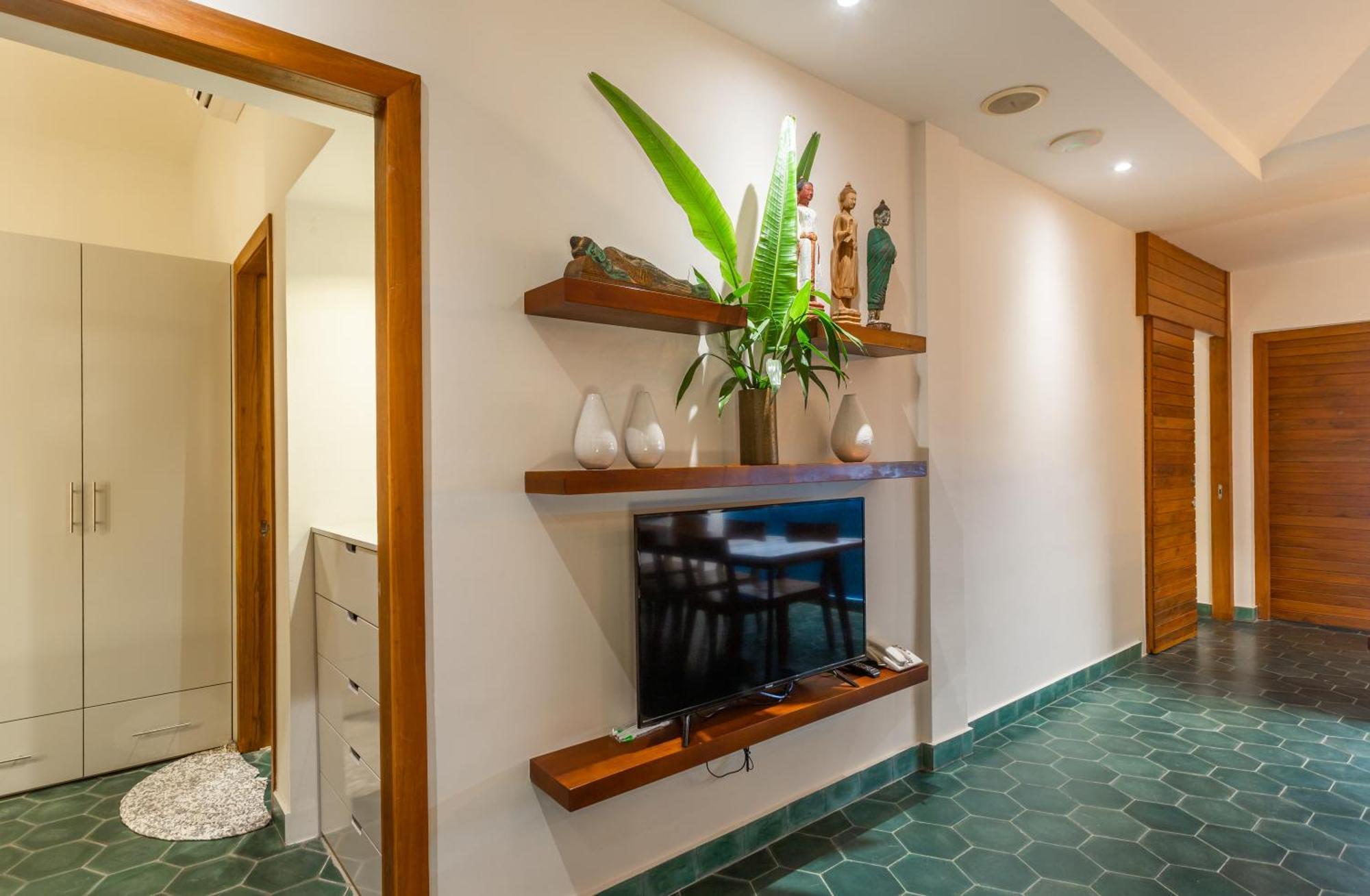 Family Style 3-bedroom By Baahu Apartment *
