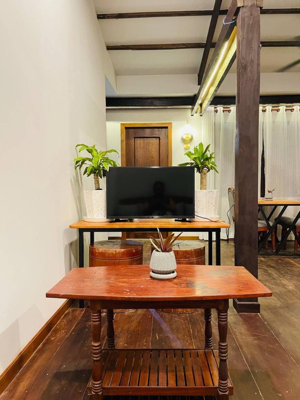 Roya Khmer House Homestay