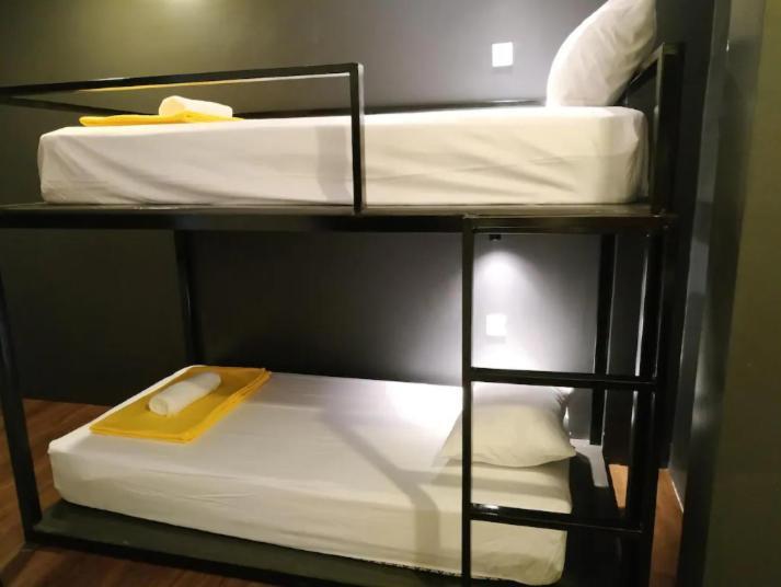 Hostel The Hive *