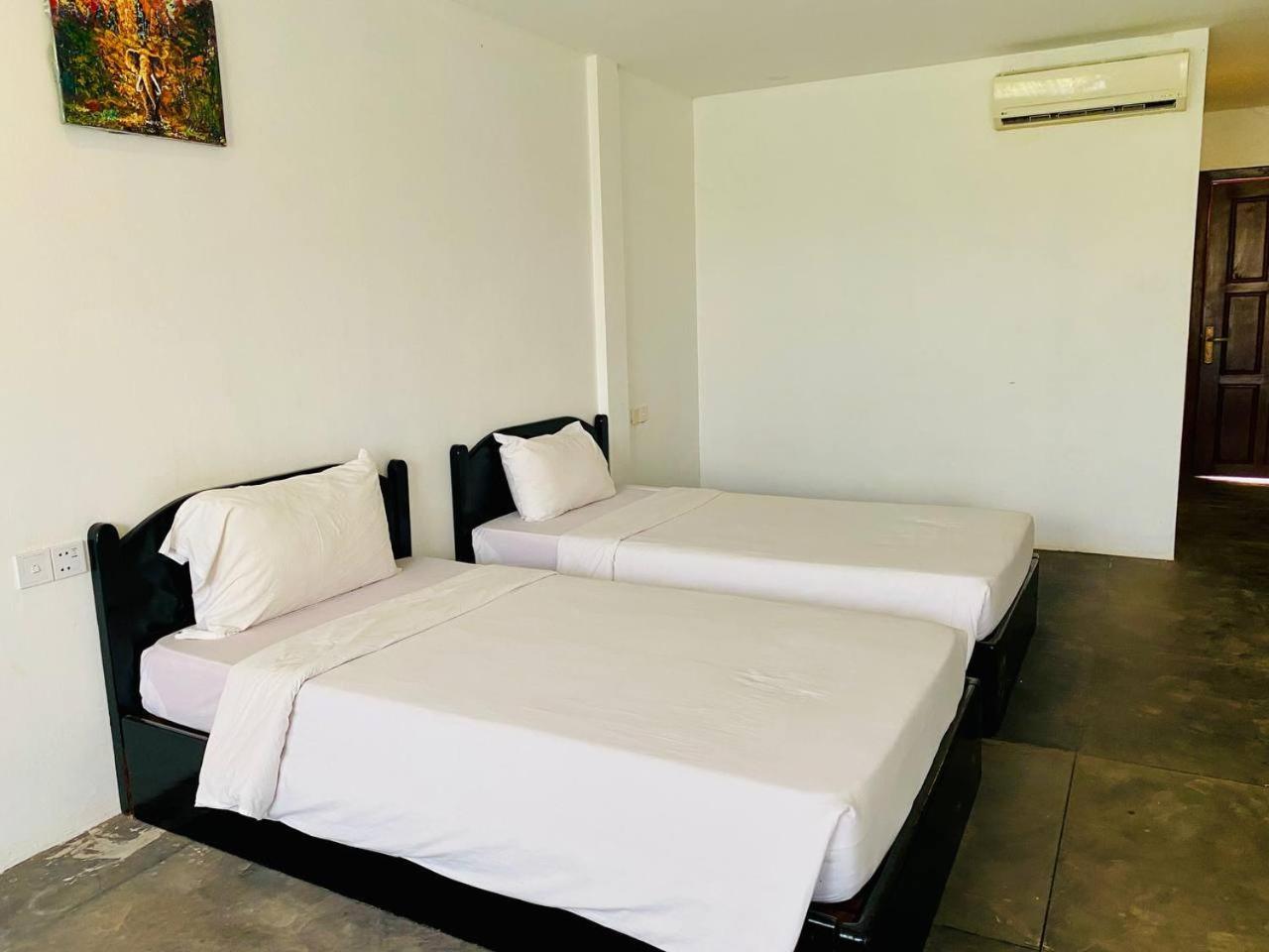 Hotel Lok Taneuy