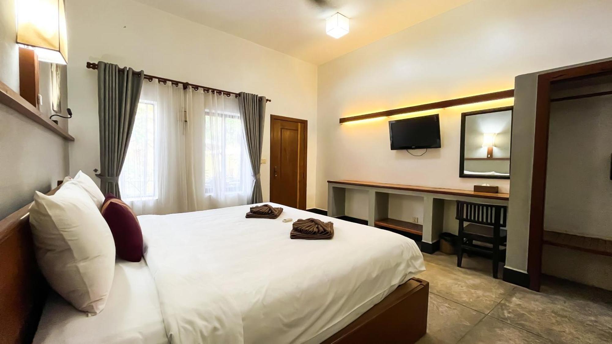 Lok Taneuy Hotel 3*