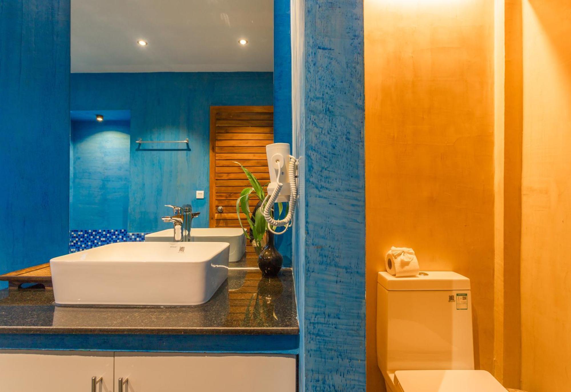 Family Style 3-bedroom By Baahu * Siem Reap