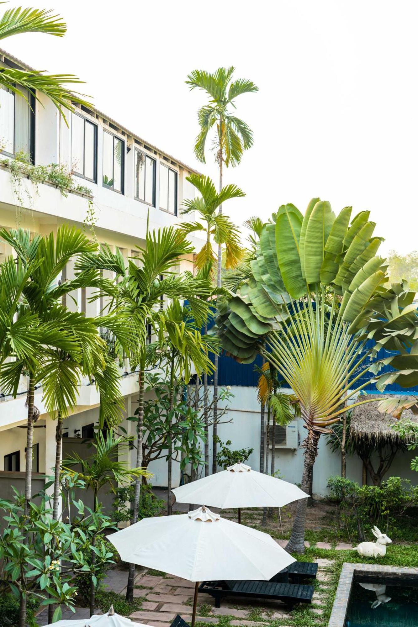Lok Taneuy Hotel 3*