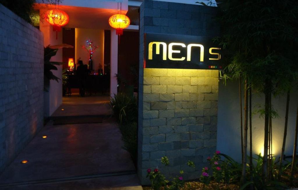 Men's & Siem Reap