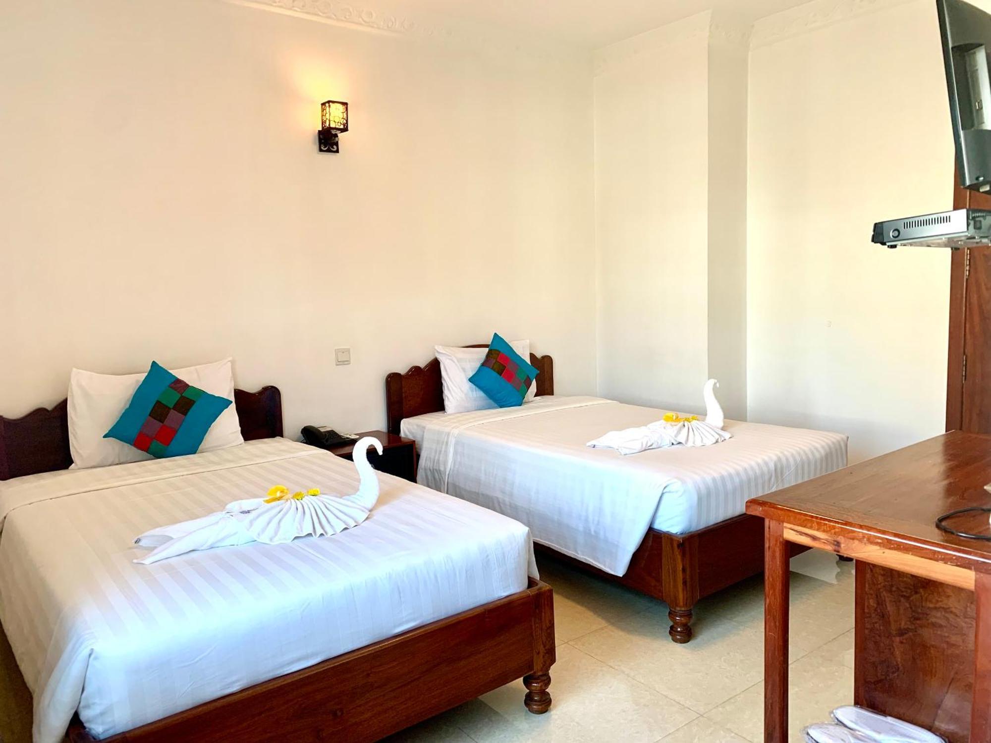The One By Nika Hotel