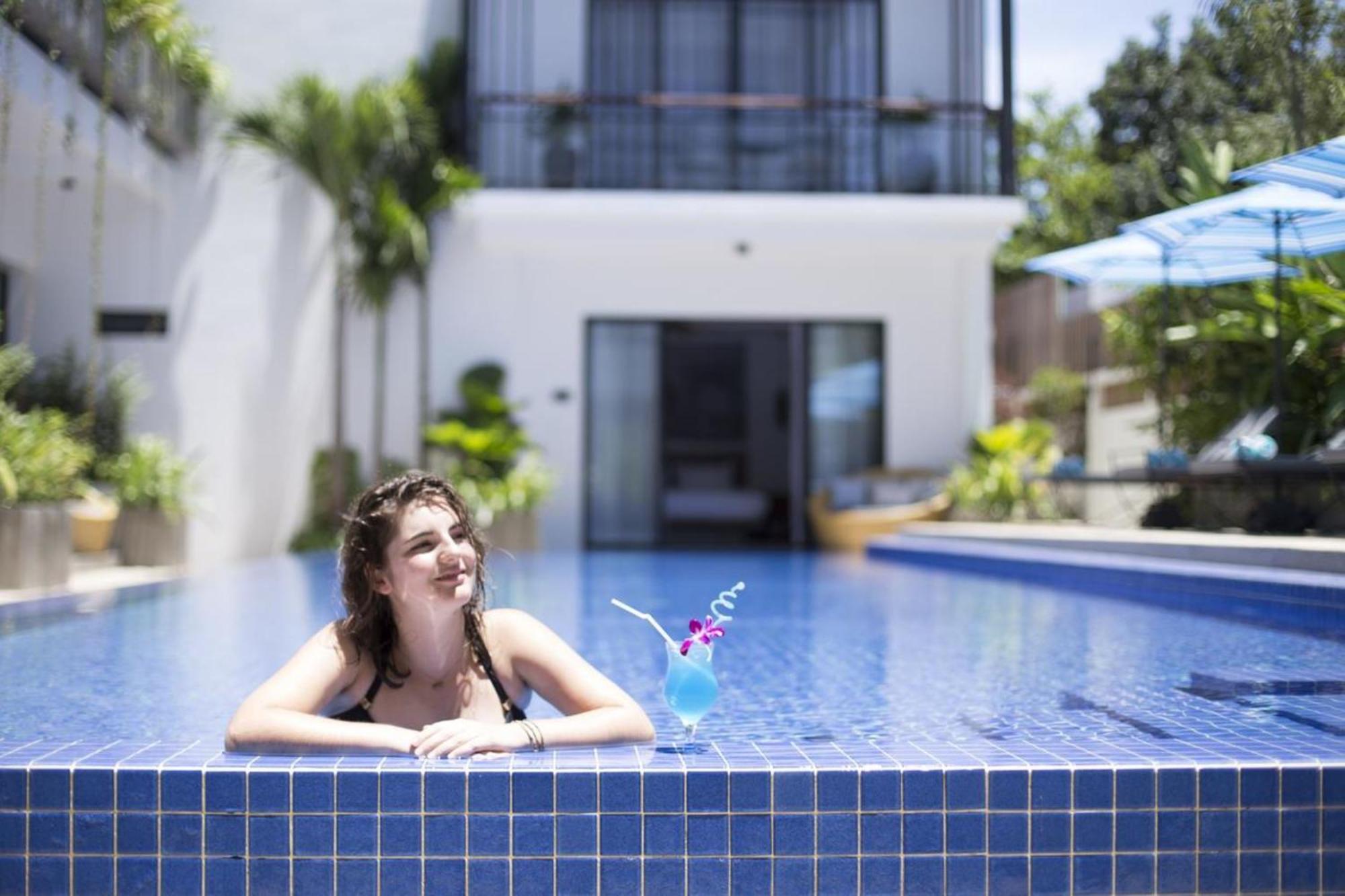 Grand Yard La Hotel