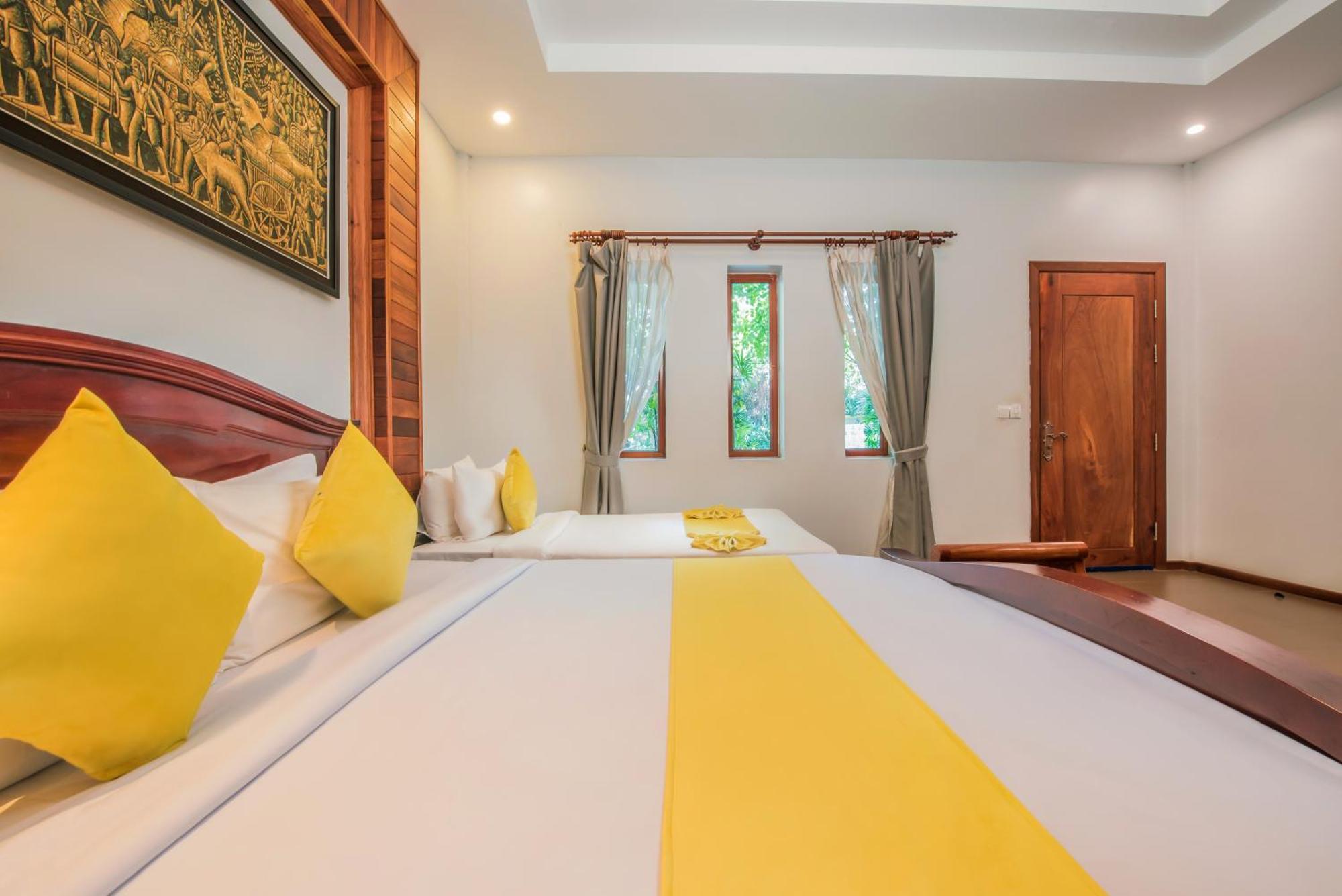 Samnak Lounge 4*
