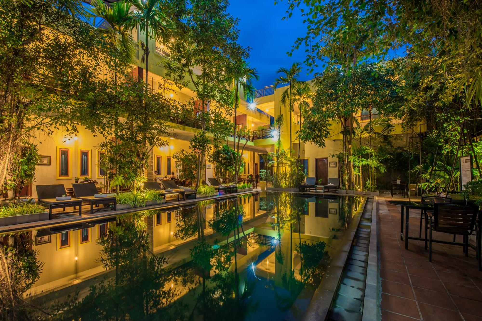 Samnak Lounge Hotel
