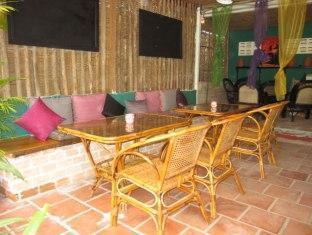 Sok San Hostel