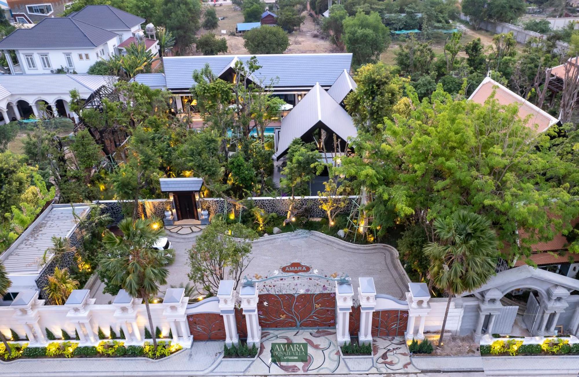 Villa Amara Private
