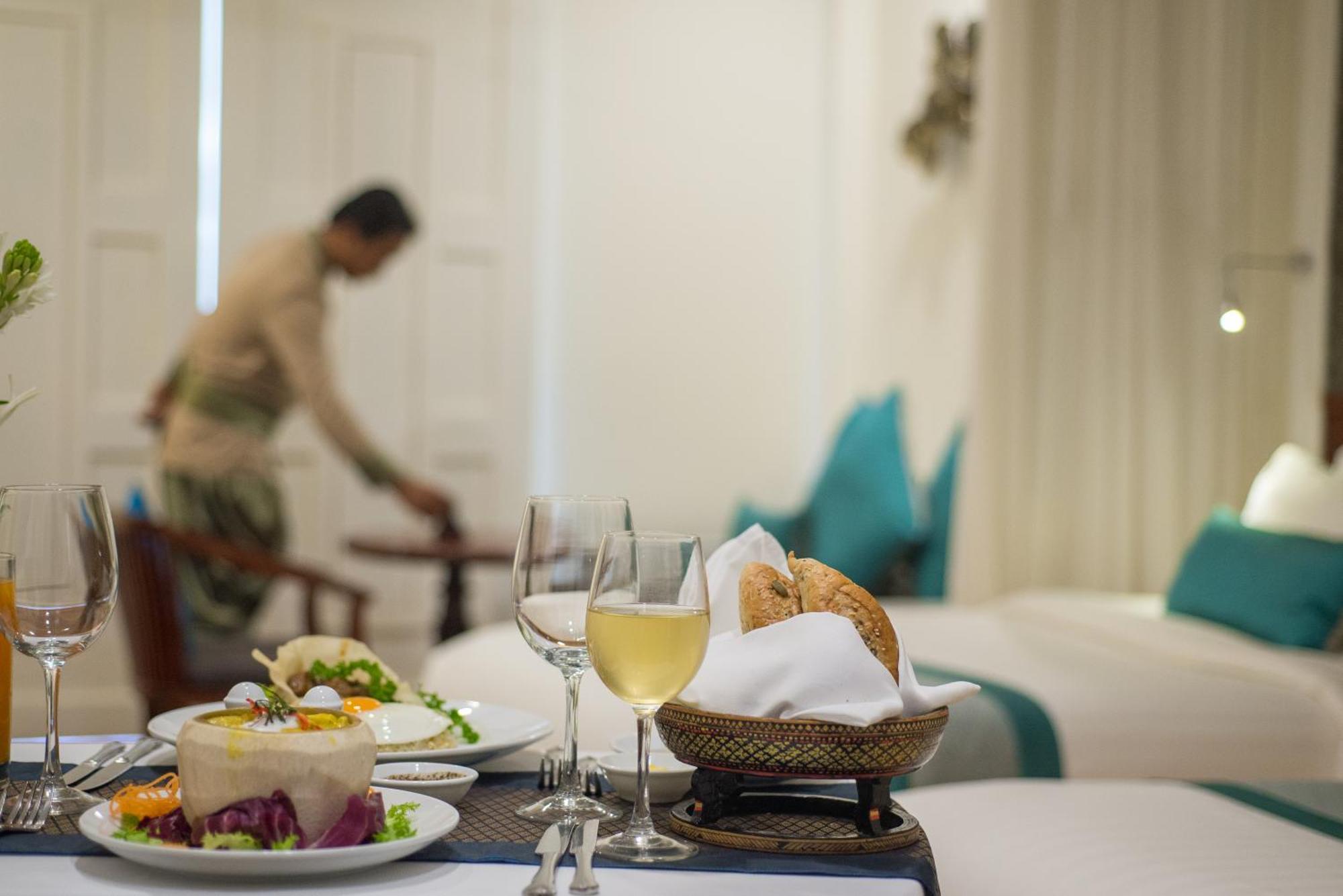 Hotel Lotus Blanc 5*