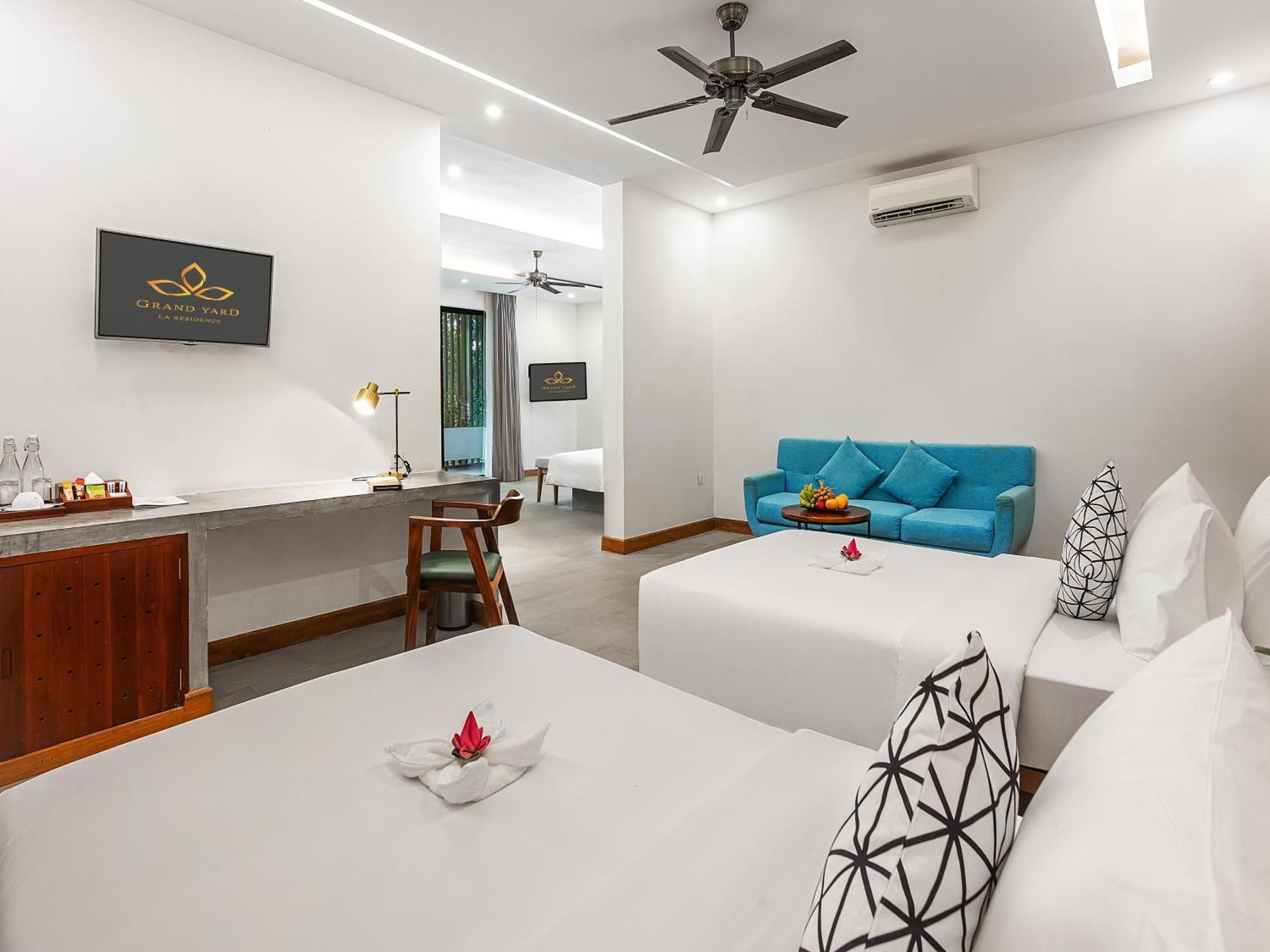 Grand Yard La Hotel 5*