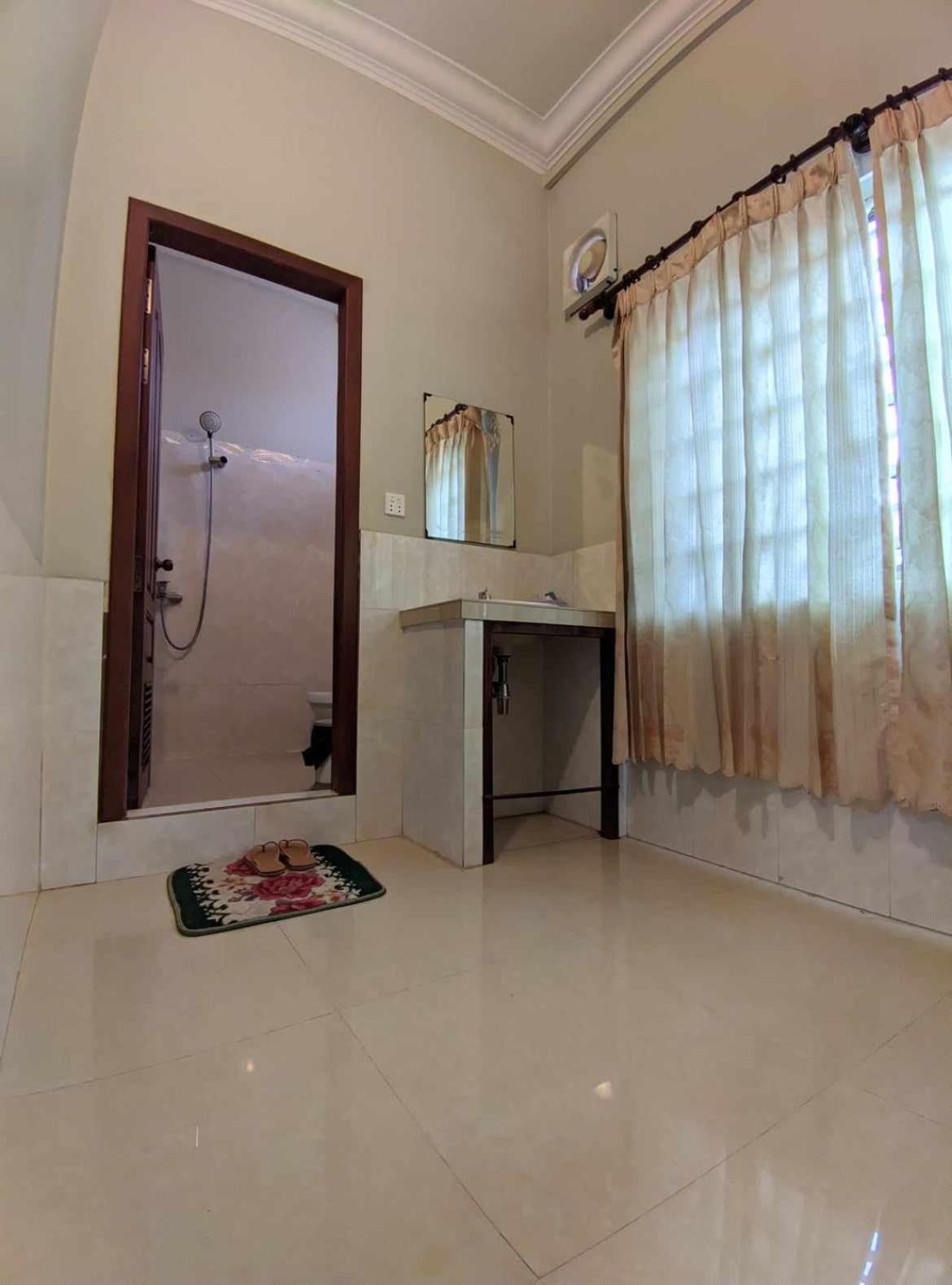 Iki Iki Guest house