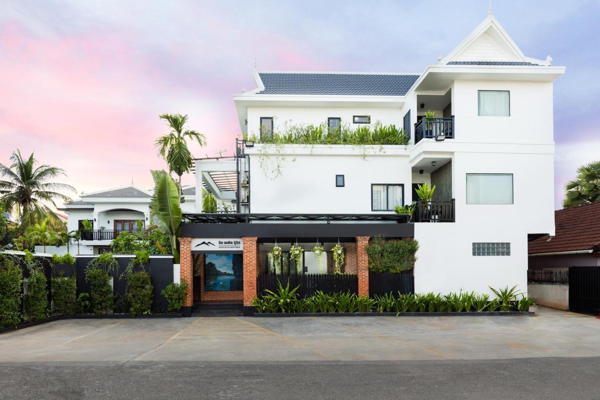 Peak Elite Boutique 4* Siem Reap