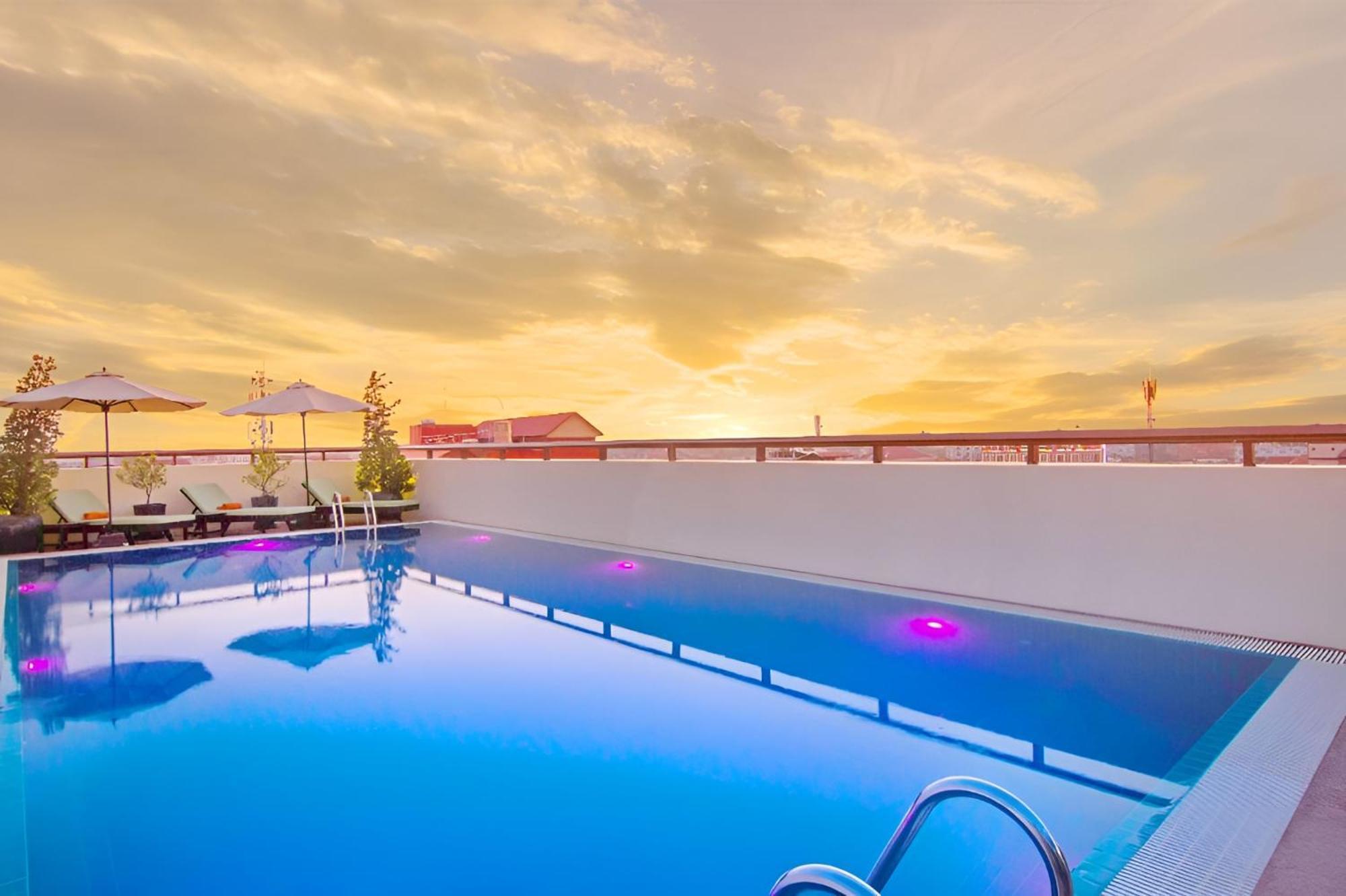 Cheathata Cts Hotel 4*