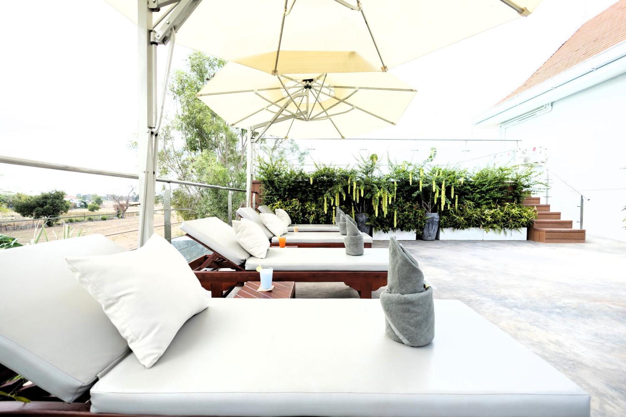 Moringa Tree Maison Hotel 5*