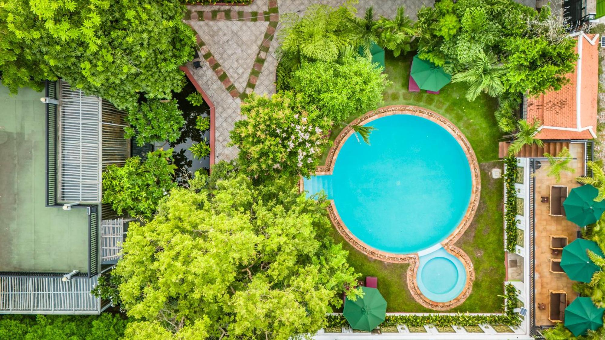 Hotel Bamboo Retreat