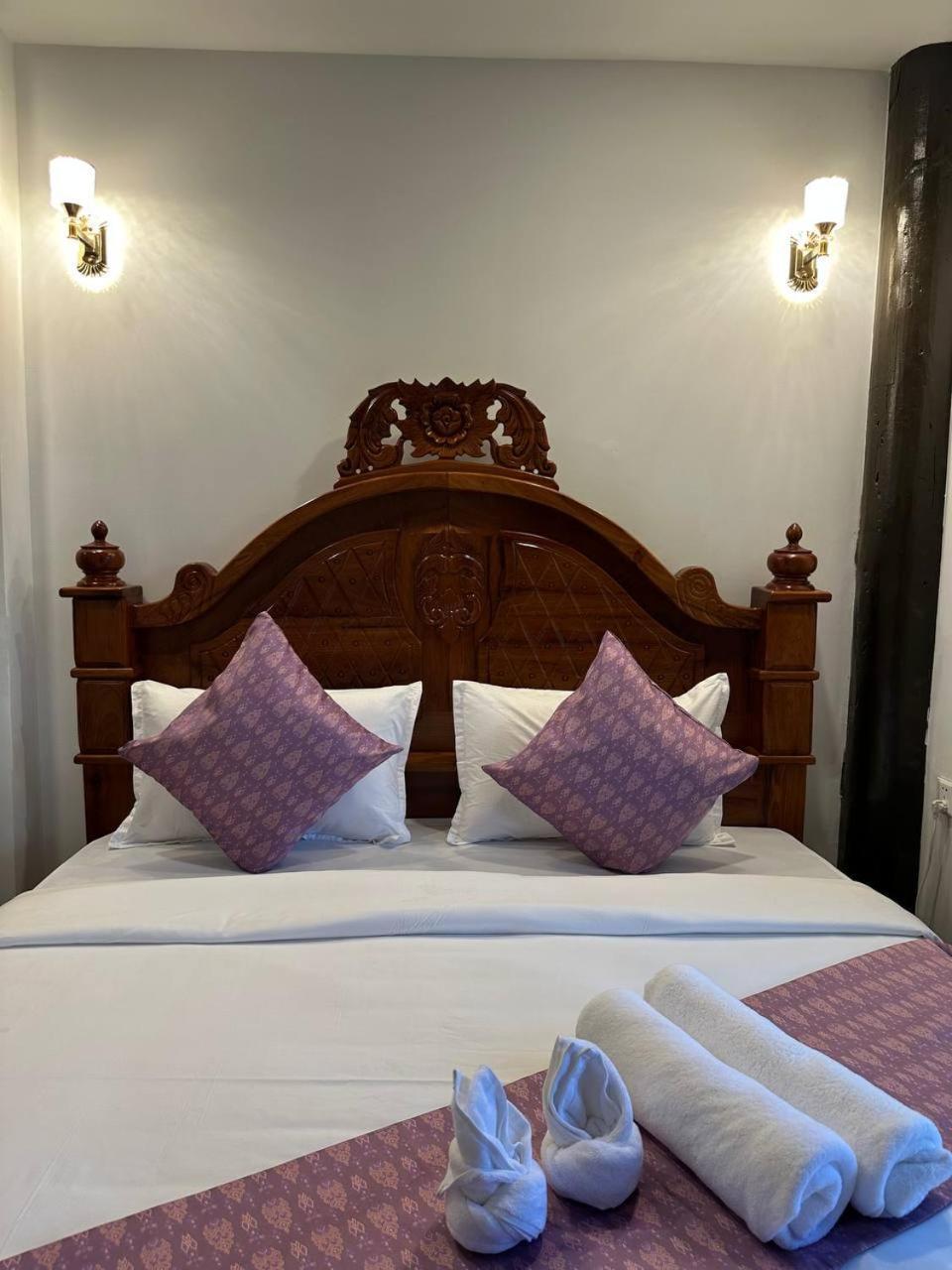 Roya Khmer House Homestay Siem Reap