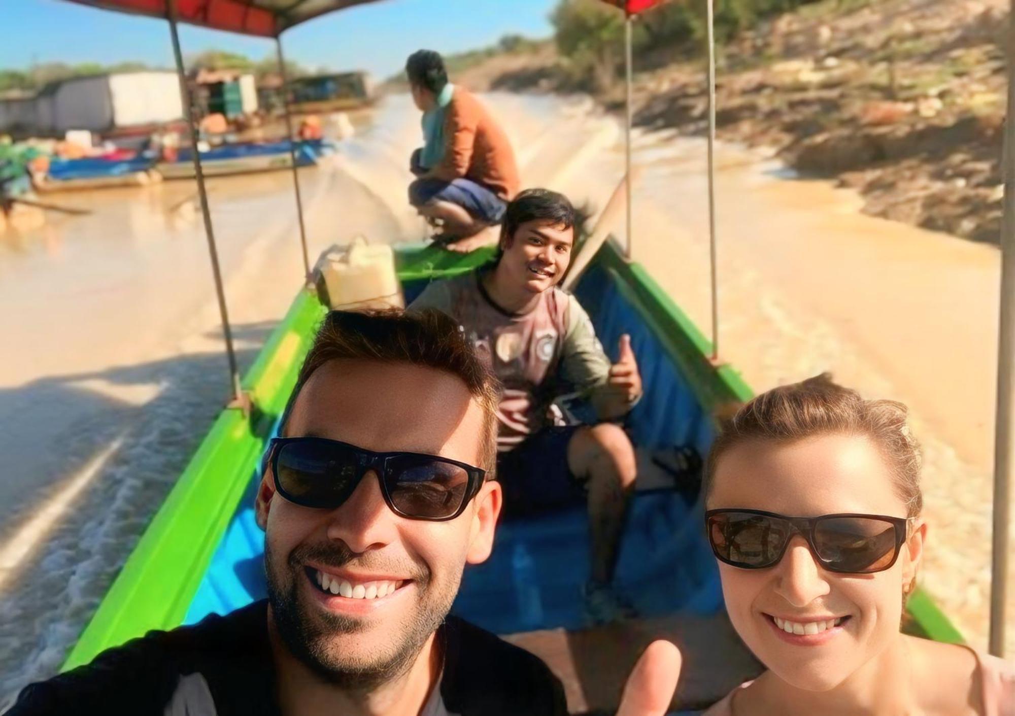 Angkor Adventure - Walk & Ride With Daniel Speaking Country house *