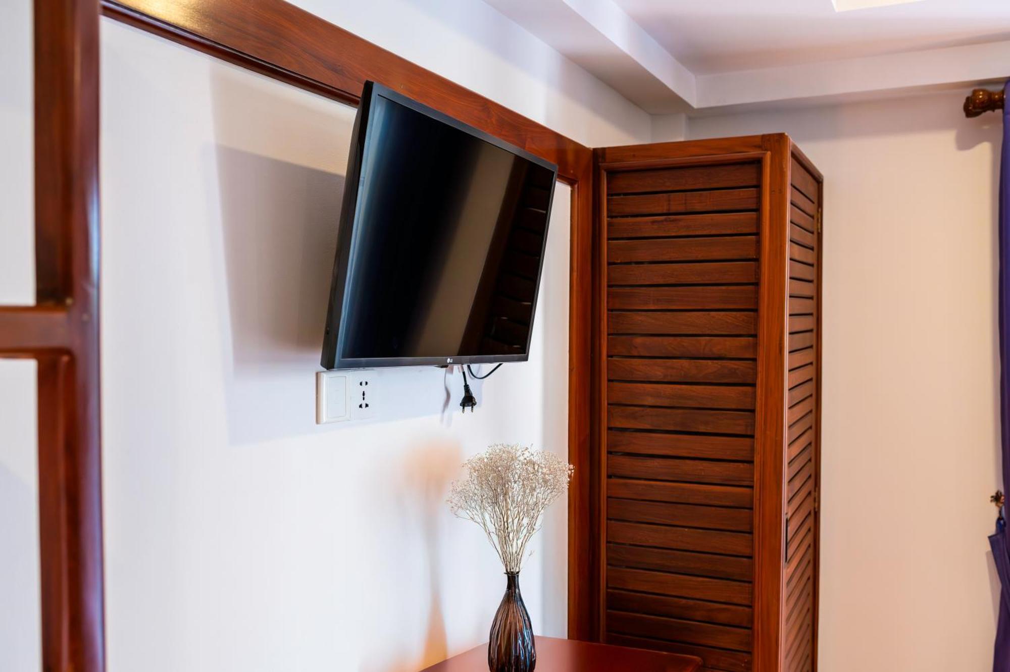 Hotel Pich Kunthea Angkor 4*