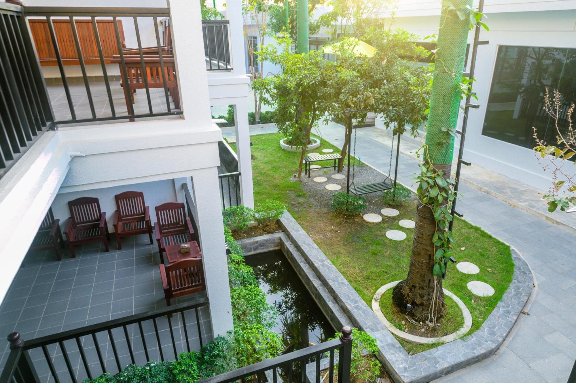 Pich Kunthea Angkor Hotel
