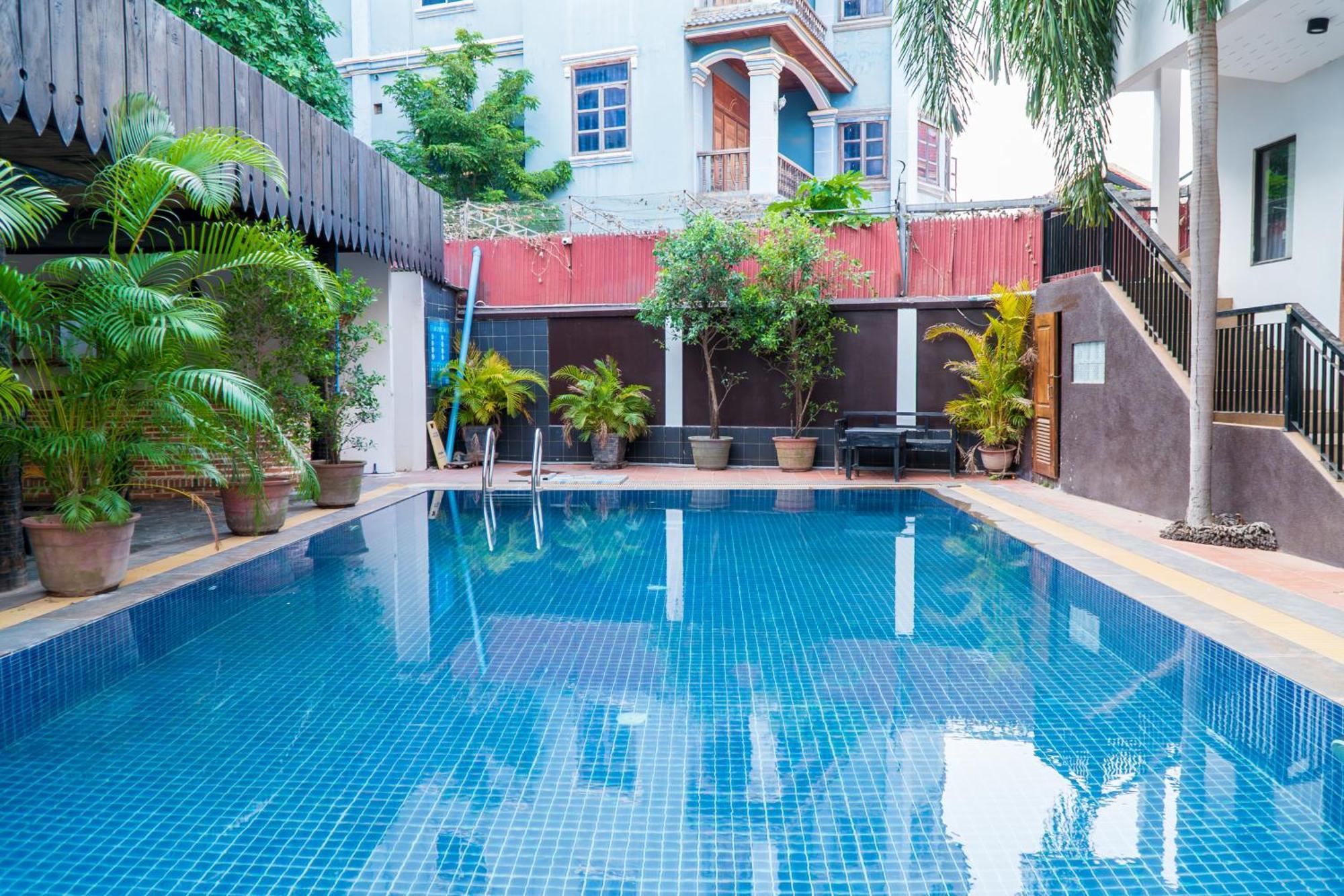Mony Soksan Siem Reap