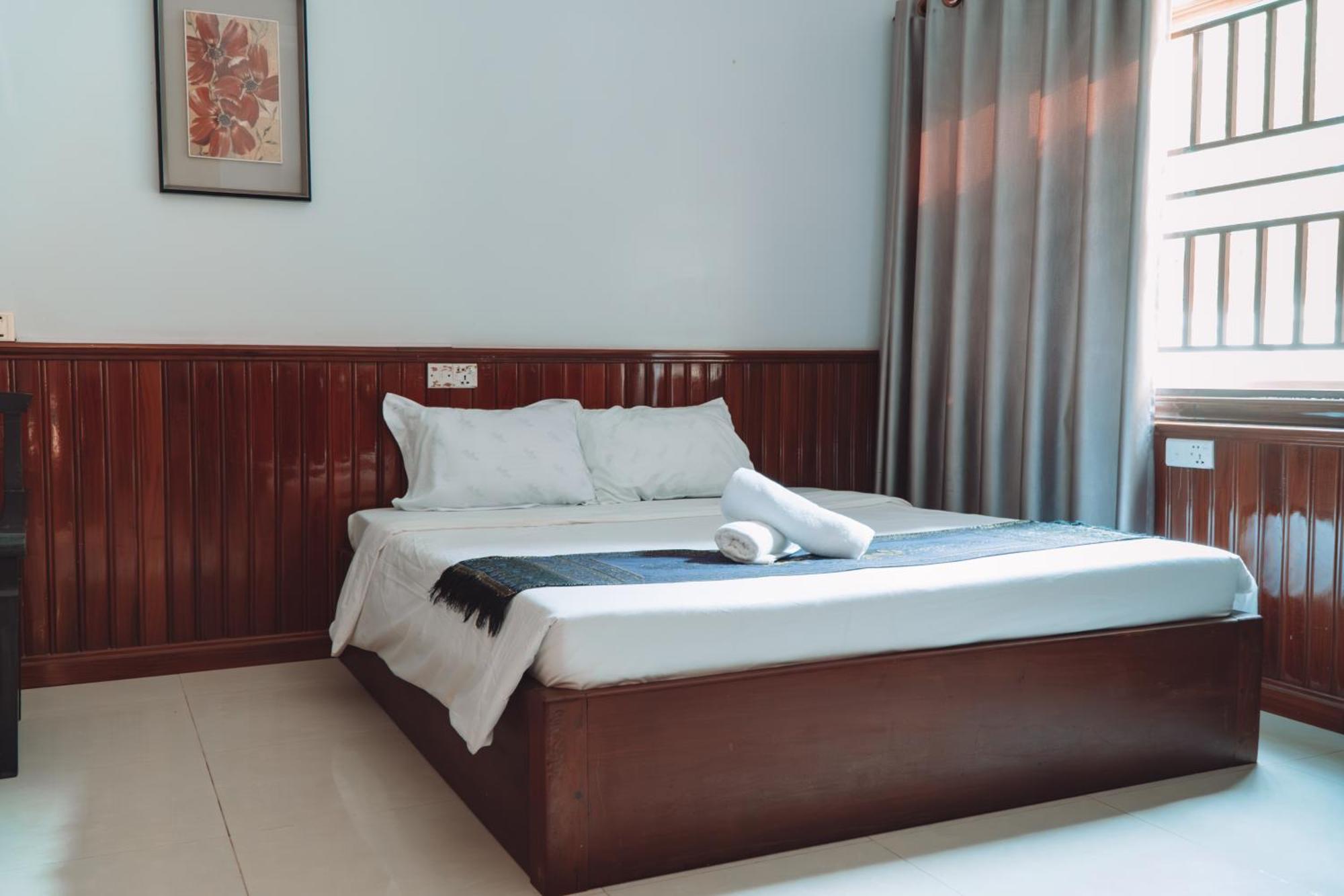 Mony Soksan Siem Reap