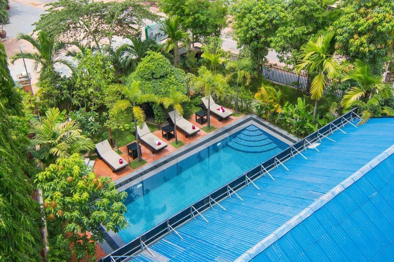 Mony Soksan Hotel 3*