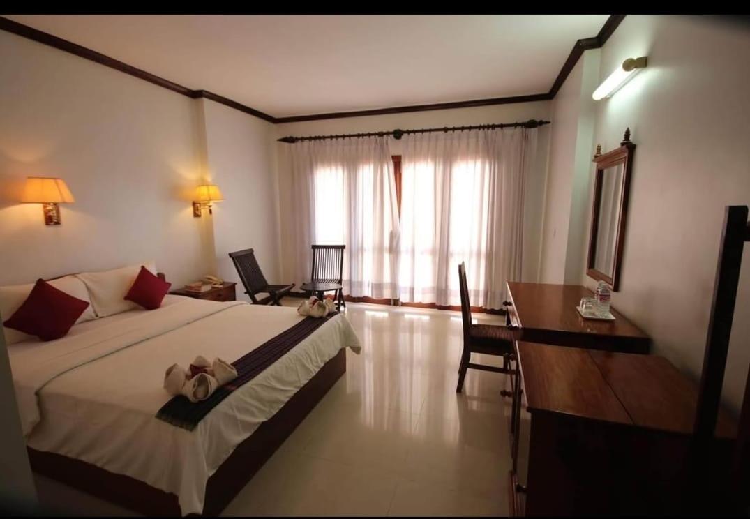 Rumah tetamu Ucs