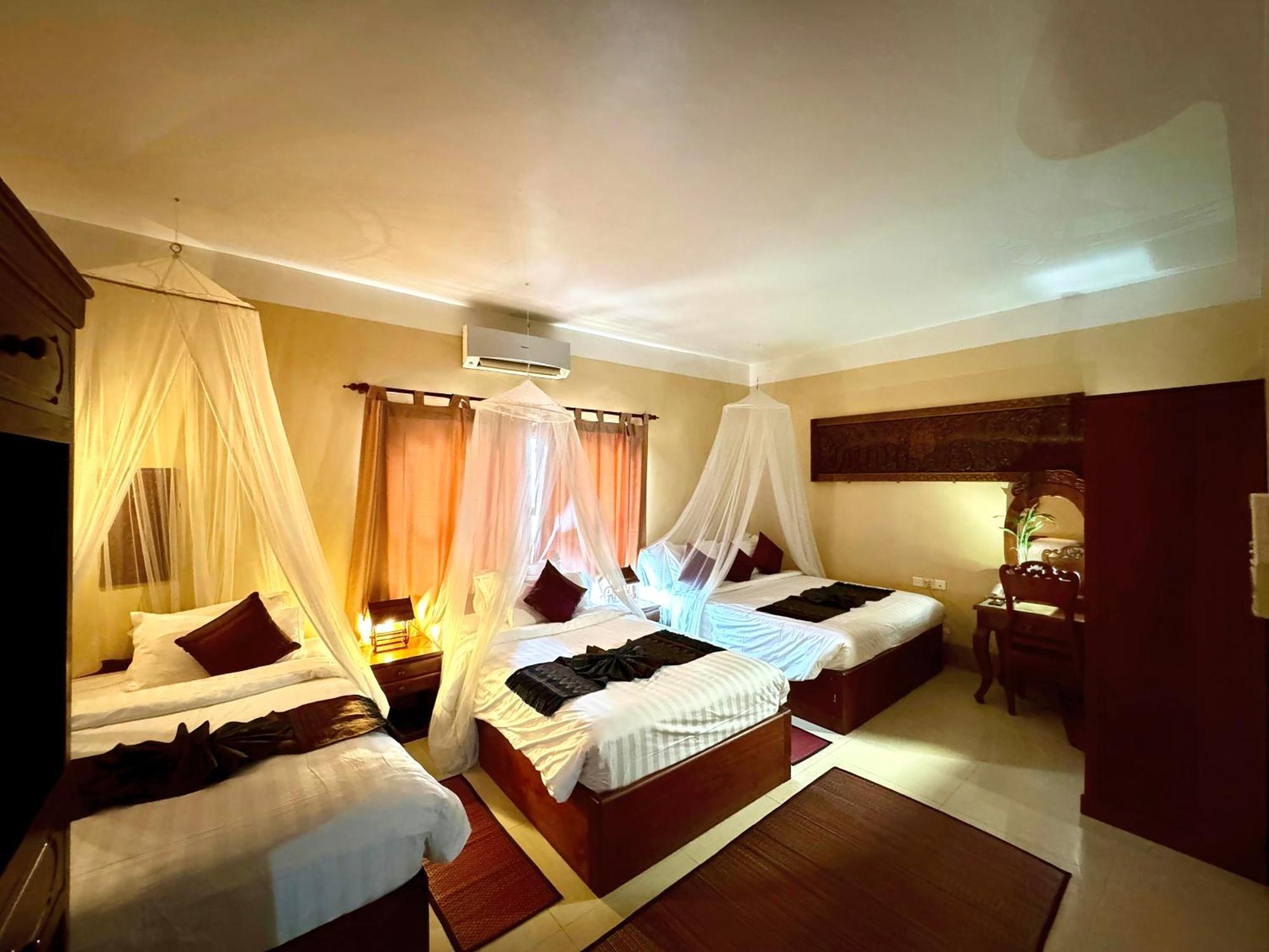 Shining Angkor Boutique 3*