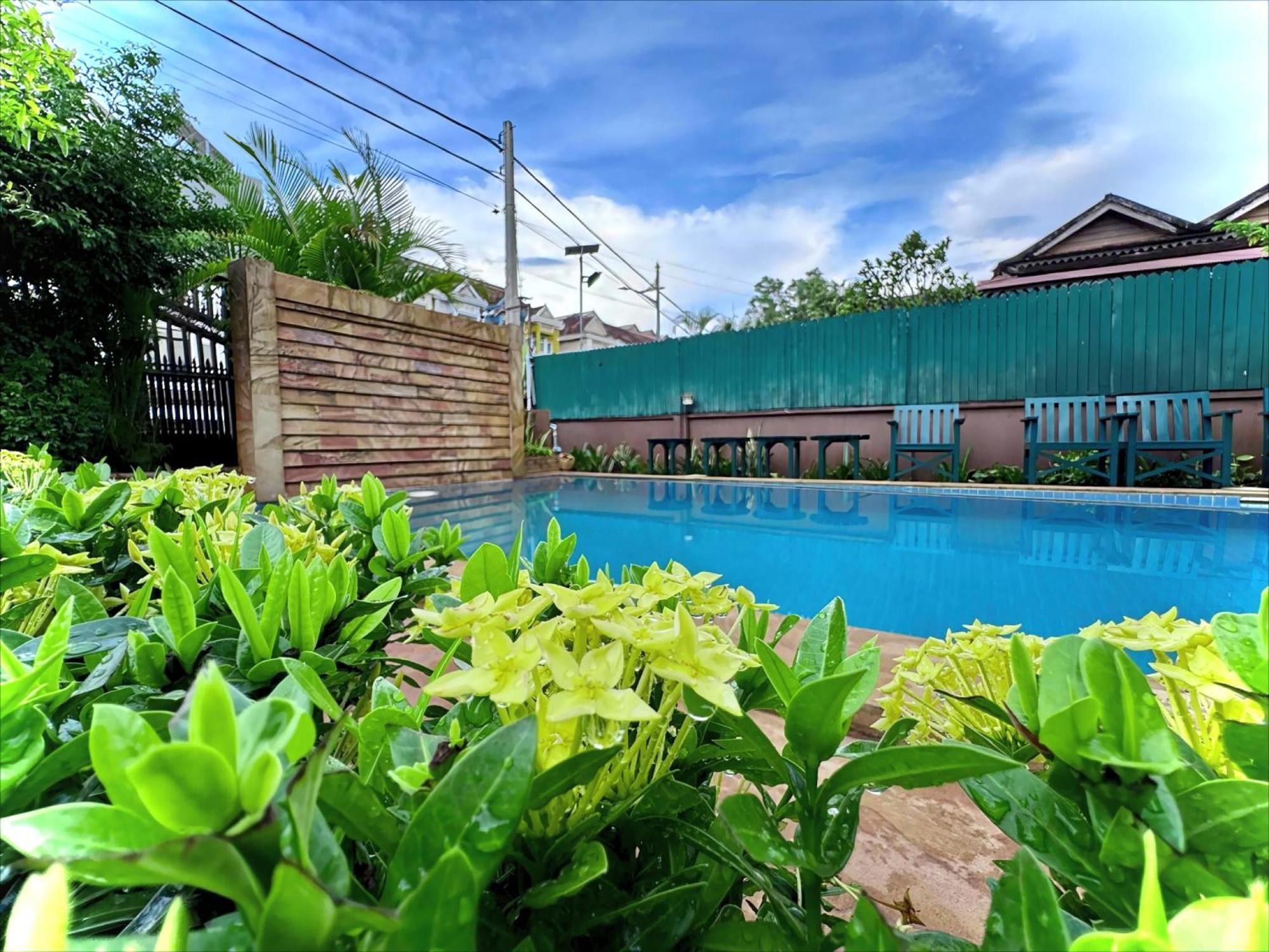Shining Angkor Boutique