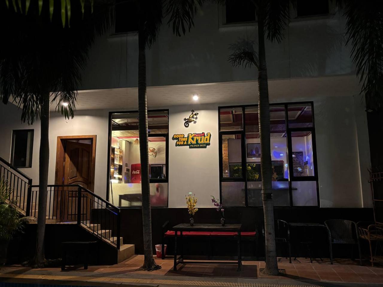 White Monkey Hotel Siem Reap
