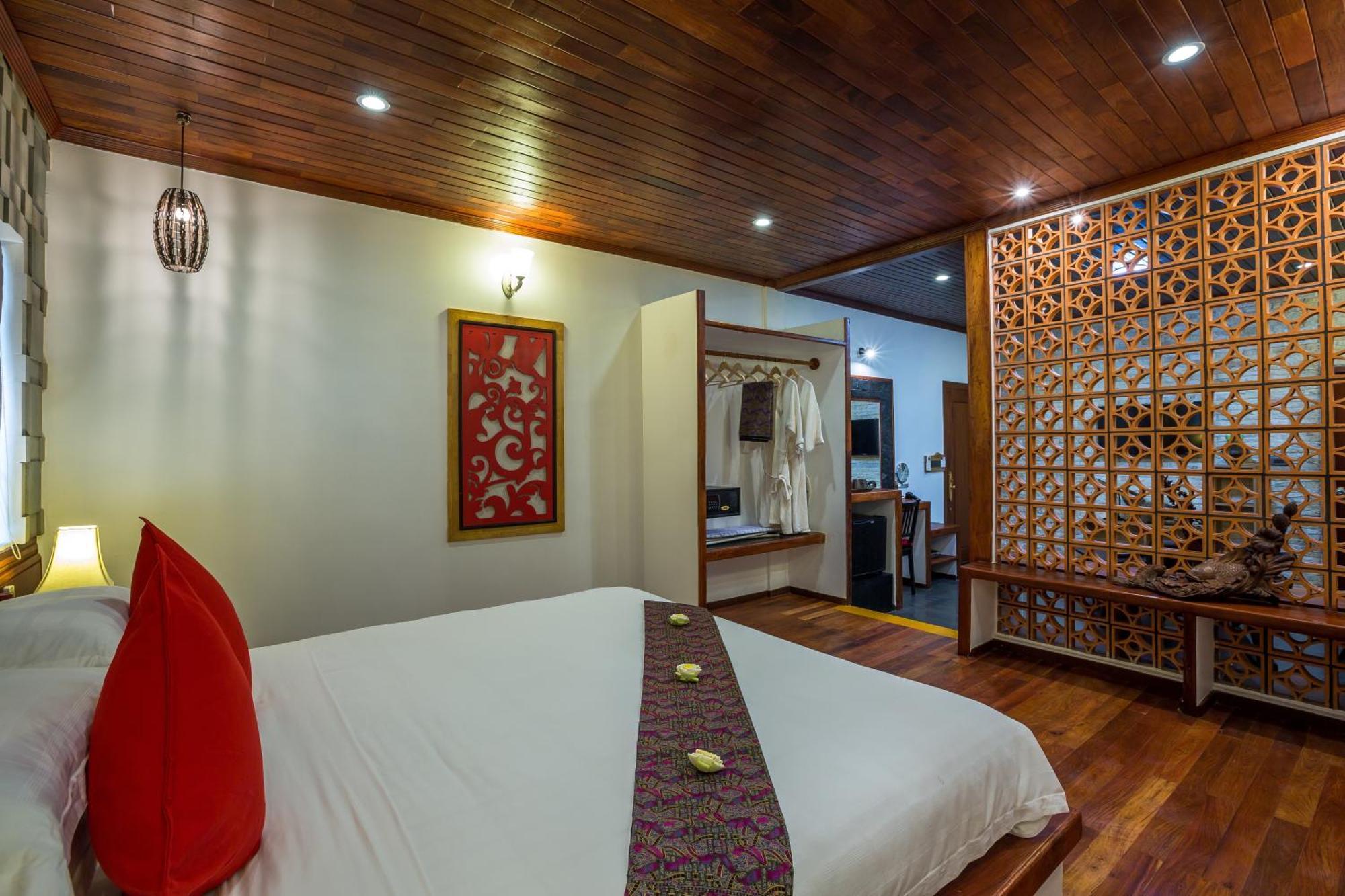 Satta Private Pool Hotel 4*