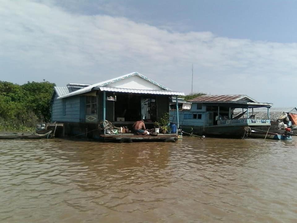 Botel Sunset At Floating Village Private Tour &guide
