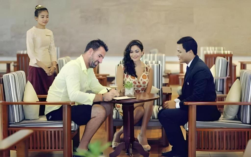 Sokhalay Angkor And 5* Siem Reap
