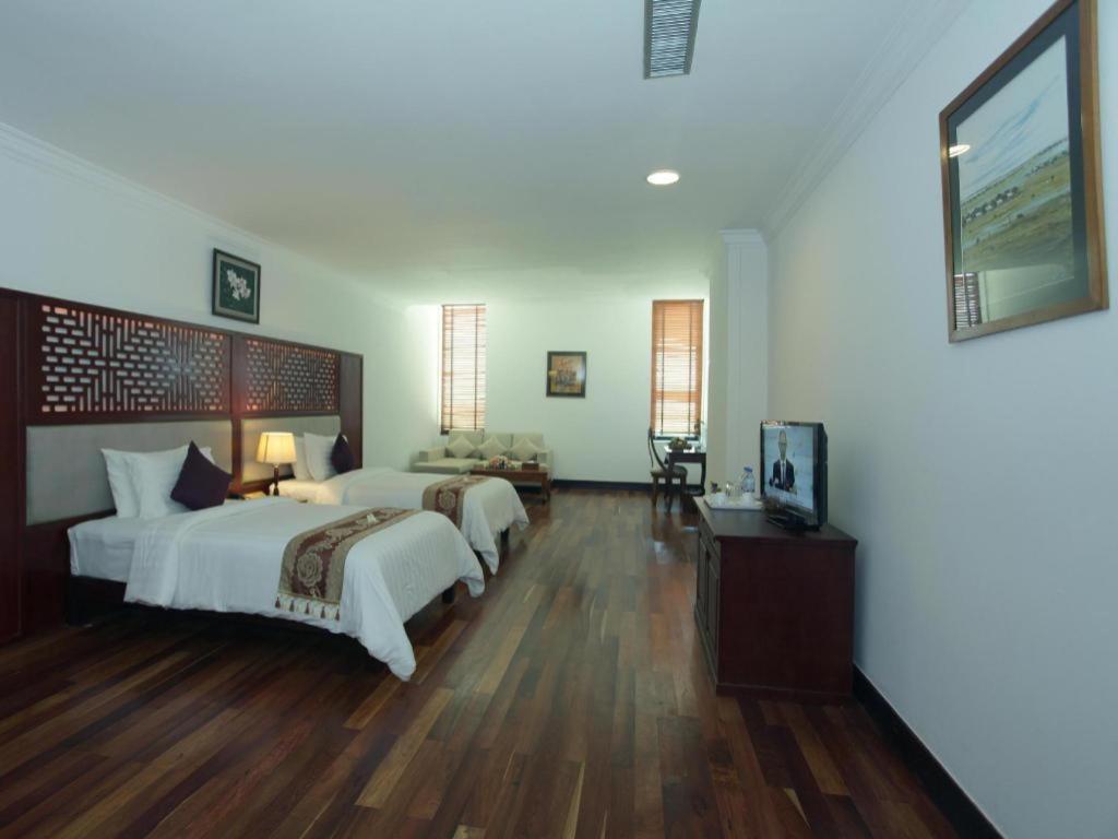 Sokhalay Angkor And 5* Siem Reap