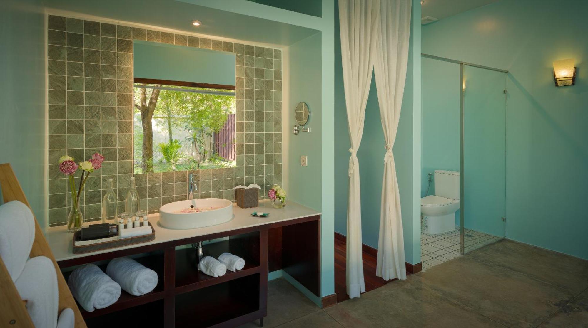 Sala Hotel 5*