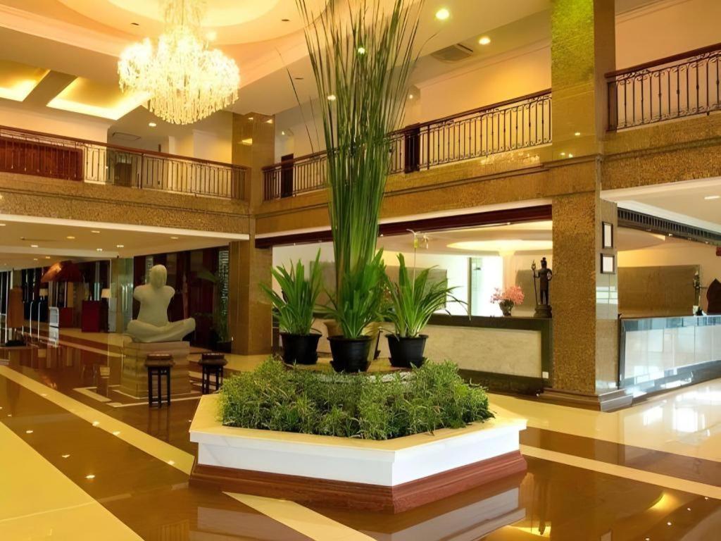 Hotel Sokhalay Angkor And 5*