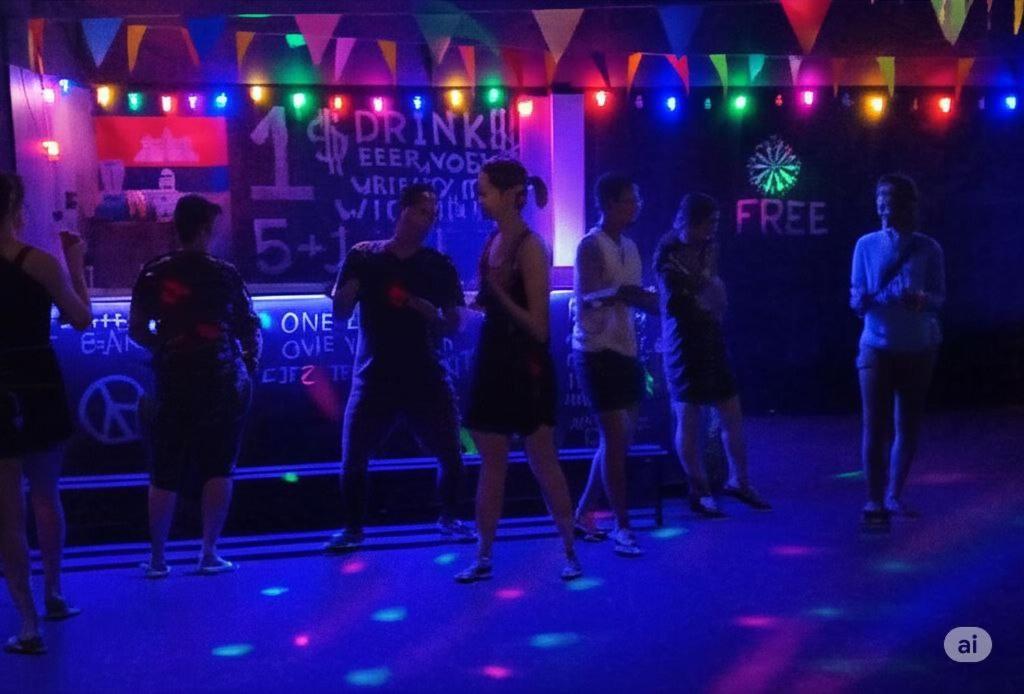 Full Moon Sky Bar Party In Pub Street El Rincon Espanol