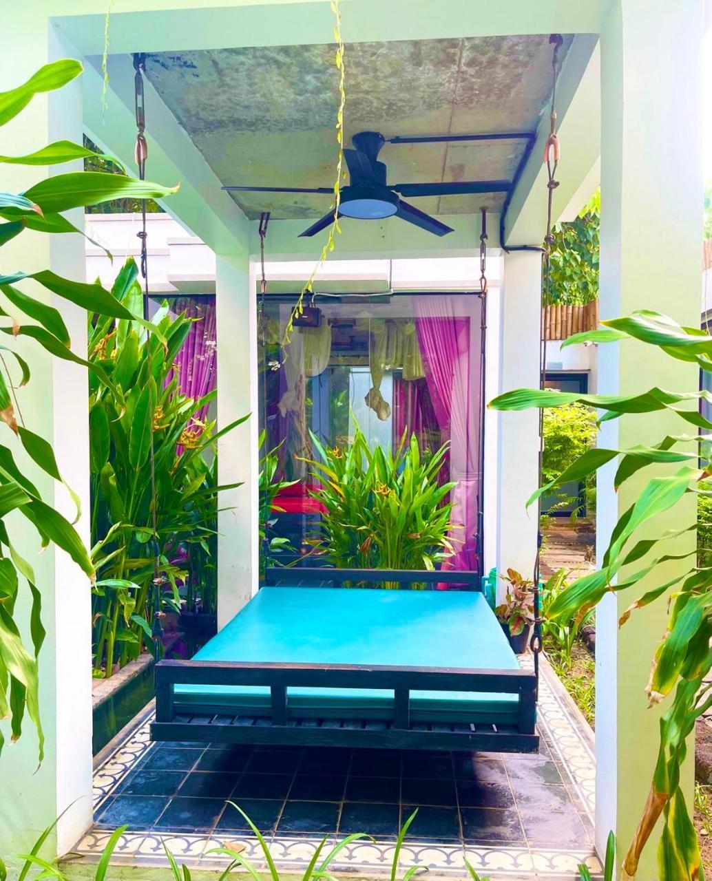 Bed & Breakfast Family & Group-friendly Retreat By Tunnel