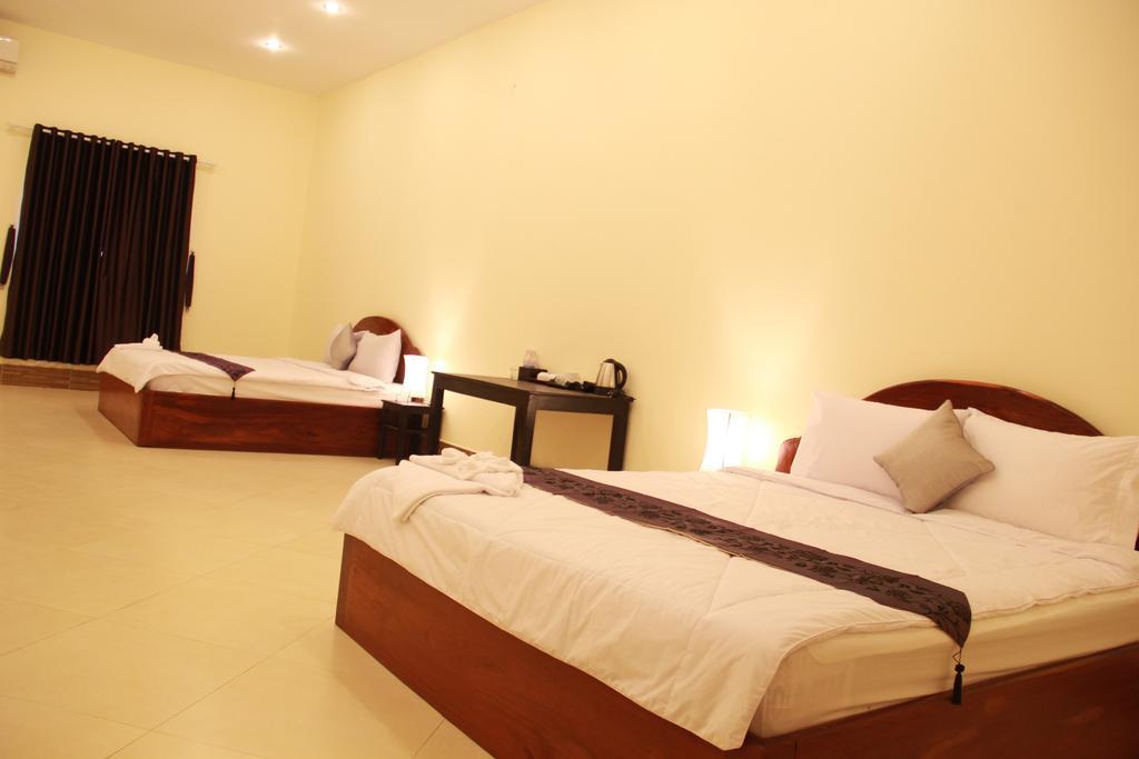 Don Bosco And Vary Guest house *