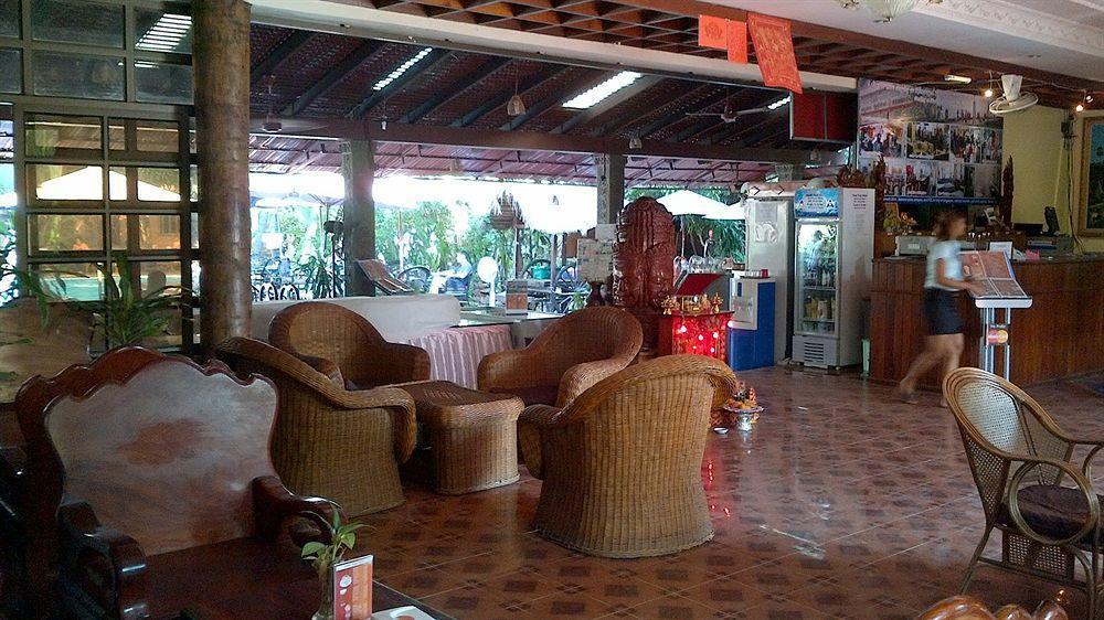 Hotel Neak Pean - Wooden House 3*