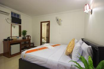 Hotel Bou Phanith