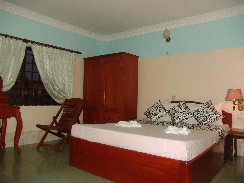 Town Apartment