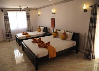 Lotus Boutique Hotel 3*