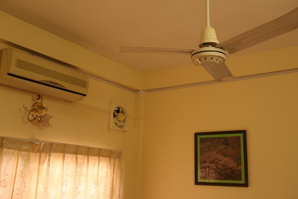 Niron Guest house