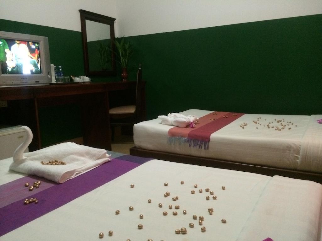 Golden Luck Hotel 2*